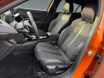 Photo 23 Peugeot 2008  1.2 PureTech 130ch S&S GT EAT8