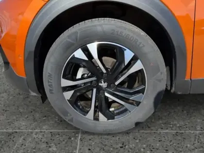 Photo 49 Peugeot 2008 Gén. II Ph1 NG GT 5