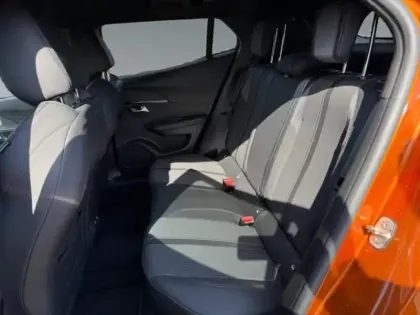 Photo 48 Peugeot 2008 Gén. II Ph1 NG GT 5