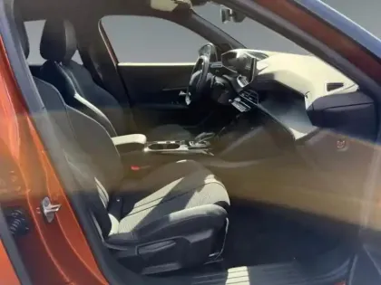 Photo 50 Peugeot 2008 Gén. II Ph1 NG GT 5