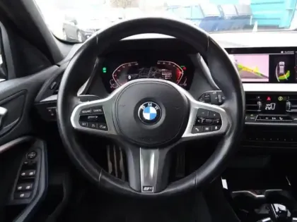 Photo 7 BMW Serie 1 Série 1 118iA 136ch M Sport DKG7