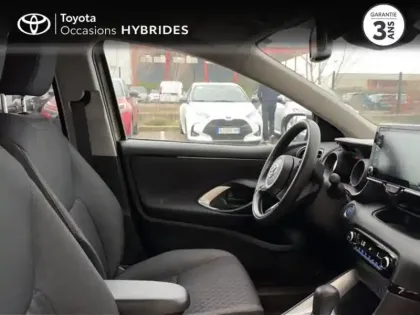 Photo 5 Toyota Yaris  116h Design 5p MY22