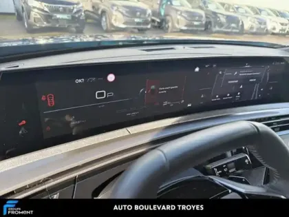 Photo 9 Peugeot 3008  1.2 Hybrid 136ch Allure e-DCS6