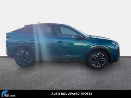 Photo 3 Peugeot 3008  1.2 Hybrid 136ch Allure e-DCS6