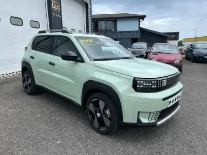 Photo 9 Fiat Grande Panda  1.2 Hybrid Turbo 110ch La Prima eDCT6