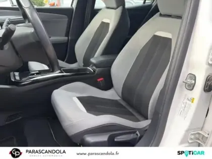 Photo 8 Opel Mokka  Electric 136ch Elegance