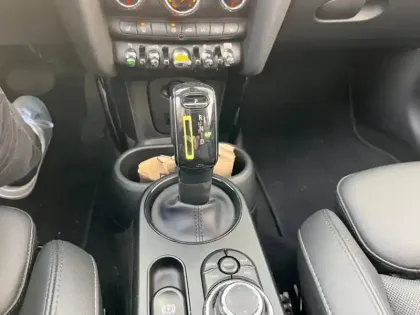 Photo 7 Mini Mini  Cooper SE 184ch Edition Premium Plus BVA 5CV