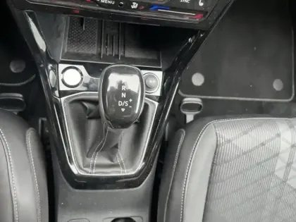 Photo 8 Volkswagen T-cross  1.0 TSI 116ch R-Line Edition DSG7