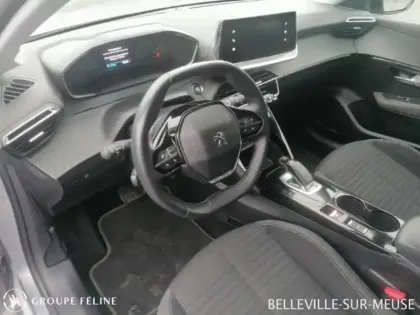 Photo 7 Peugeot 208  e- 136ch Style