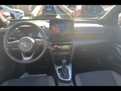 Photo 11 Toyota Yaris  Cross 116h Design Cargo 2WD MY22
