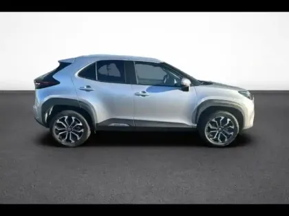 Photo 6 Toyota Yaris  Cross 116h Design Cargo 2WD MY22