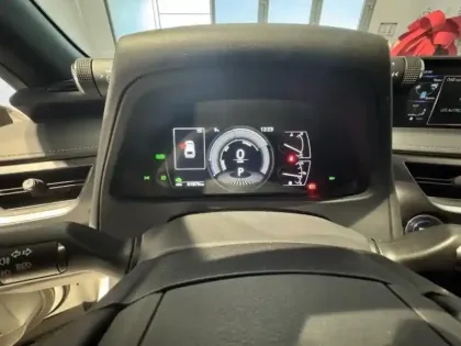 Photo 10 Lexus UX  250h 2WD Premium Edition MY21