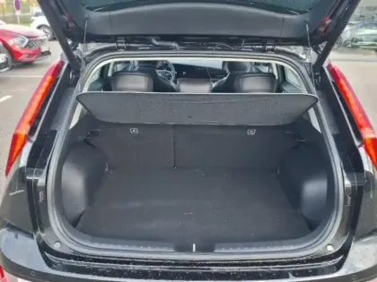 Photo 12 Kia Niro  1.6 GDi 129ch HEV Active DCT6