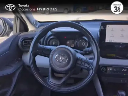 Photo 8 Toyota Yaris  116h Iconic 5p MY22