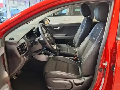 Photo 24 Kia Stonic Gén. I Ph2 GT Line 5