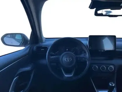 Photo 10 Toyota Yaris  120 VVT-i Dynamic Business 5p MC24