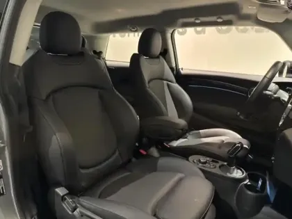 Photo 8 Mini Mini  Cooper SE 184ch Edition Premium BVA 5CV