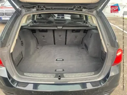 Photo 13 BMW Serie 3 Série 3 Touring 318iA 136ch Sport Ultimate