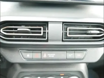 Photo 14 Dacia Sandero  1.0 ECO-G 100ch Stepway Extreme