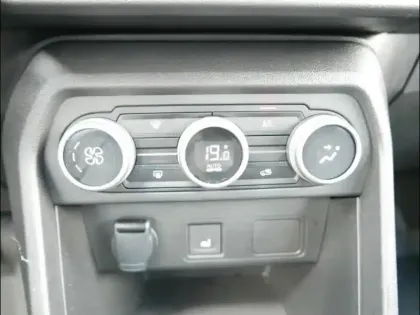 Photo 13 Dacia Sandero  1.0 ECO-G 100ch Stepway Extreme