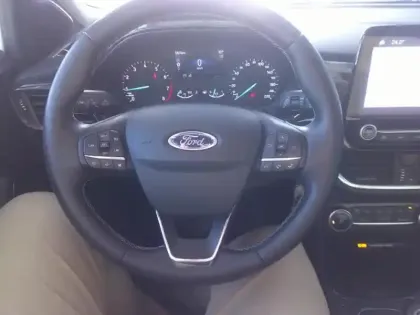 Photo 4 Ford Puma  1.0 Flexifuel 125ch S&S mHEV Titanium Design 3