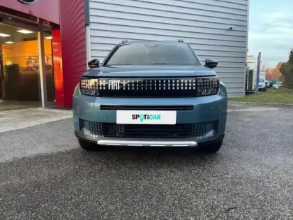 Photo 1 Fiat Grande Panda  1.2 Hybrid Turbo 110ch Icône eDCT6