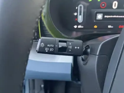 Photo 11 Fiat Grande Panda  1.2 Hybrid Turbo 110ch Icône eDCT6