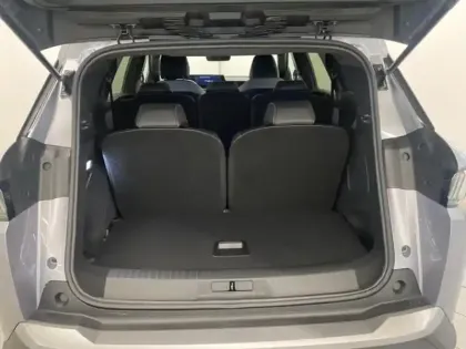 Photo 8 Peugeot 5008  Electrique 210ch Batterie 73 kWh Allure