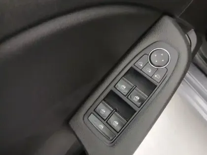 Photo 8 Renault Clio  1.0 TCe 90ch Evolution - 24