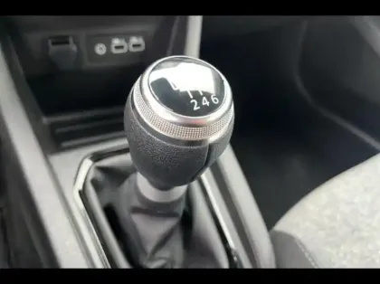 Photo 13 Renault Clio  1.0 TCe 90ch Evolution - 24