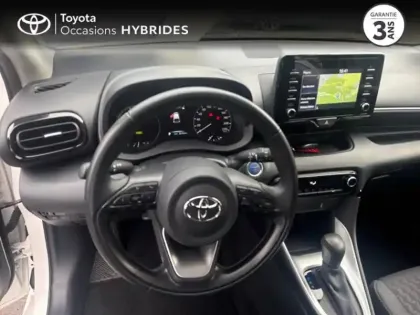 Photo 9 Toyota Yaris  116h Dynamic Business 5p + Programme Beyond Zero Academy MY22