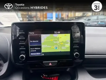 Photo 8 Toyota Yaris  116h Dynamic Business 5p + Programme Beyond Zero Academy MY22