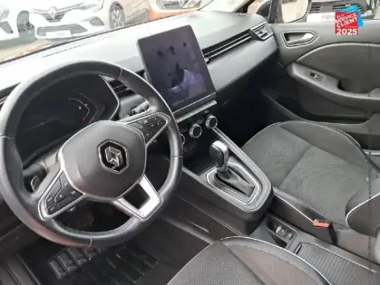 Photo 14 Renault Clio  1.3 TCe 130ch FAP Intens EDC