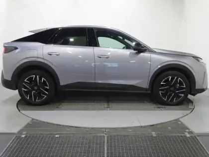 Photo 4 Peugeot 3008  1.2 Hybrid 145ch Allure e-DCS6