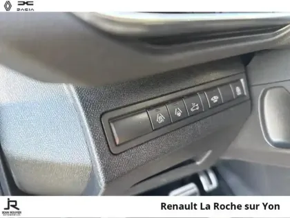 Photo 14 Peugeot 3008  1.5 BlueHDi 130ch S&S GT EAT8