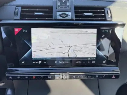 Photo 11 DS DS 7  Crossback E-TENSE 4x4 300ch Rivoli