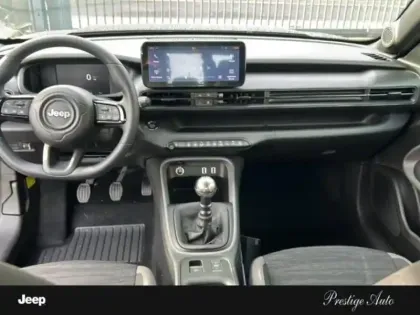 Photo 8 Jeep Avenger  1.2 Turbo T3 100ch Longitude