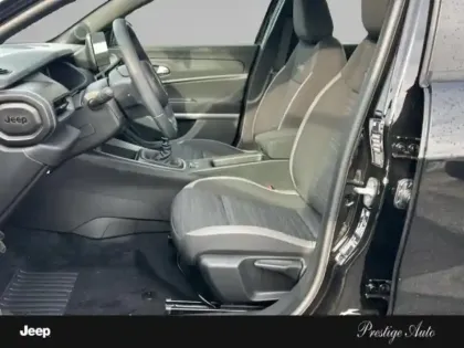 Photo 9 Jeep Avenger  1.2 Turbo T3 100ch Longitude