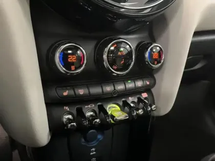 Photo 12 Mini Mini  Cooper SE 184ch Edition Premium Plus BVA 5CV