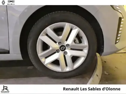 Photo 7 Renault Clio  1.5 Blue dCi 100ch Evolution - 24