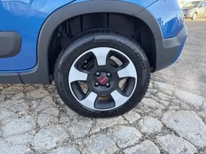 Photo 10 Fiat Panda  1.0 70ch BSG S&S Cross