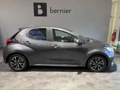 Photo 2 Toyota Yaris  116h Design 5p MY22