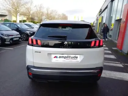 Photo 5 Peugeot 3008  1.2 PureTech 130ch Crossway S&S EAT8  6cv