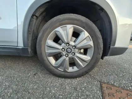 Photo 12 Suzuki Vitara  1.5 Dualjet Hybrid 115ch Privilège Auto