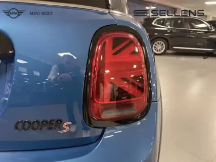 Photo 24 Mini Mini  5 Portes Cooper S 178ch Edition Premium Plus BVA7