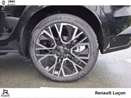 Photo 7 Renault Austral  1.2 E-Tech full hybrid 200ch esprit Alpine - 25