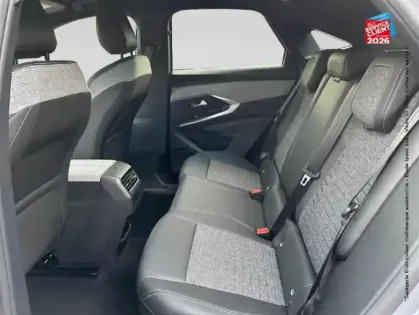 Photo 10 Peugeot 3008  1.2 Hybrid 145ch Allure e-DCS6