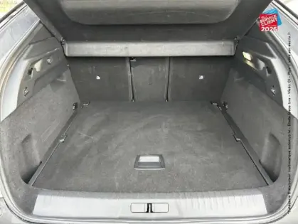 Photo 13 Peugeot 3008  1.2 Hybrid 145ch Allure e-DCS6