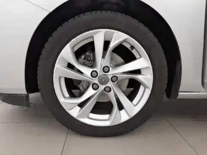 Photo 12 Opel Astra  Sports Tourer 1.5 Diesel 122 ch BVA9