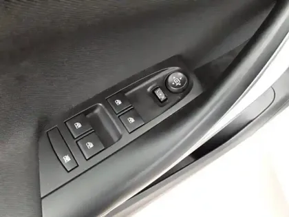 Photo 25 Opel Astra  Sports Tourer 1.5 Diesel 122 ch BVA9